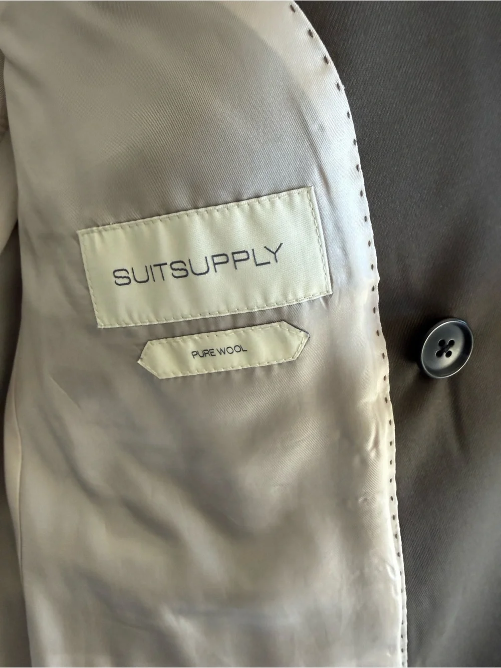 Suitsupply Double-Breasted Dark Green Wool “Milano” Suit.